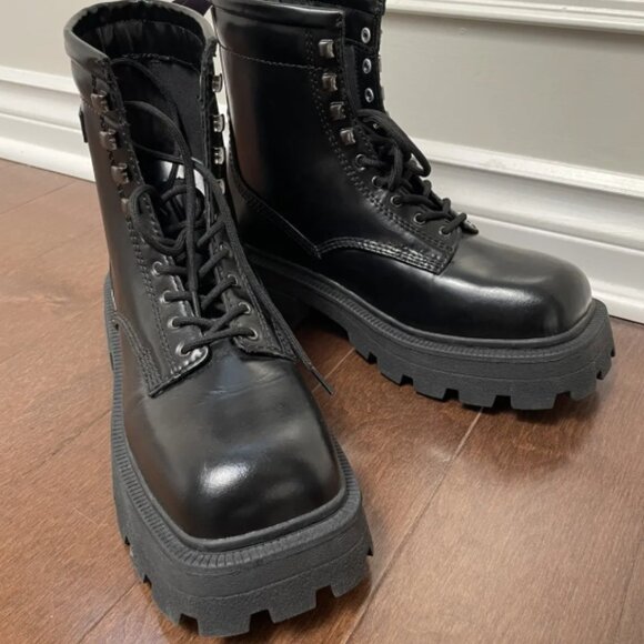 Eytys Michigan Combat Boots - Picture 1 of 5